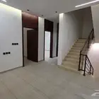 فيلا دورين وملحق جديدة للايجار طويق حي الموسى