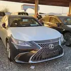 لكزس ES300AH هايبرد 2025 اسود