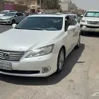 للييع لكزس. ES 2012