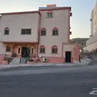 فيلا و4 شقق للبيع