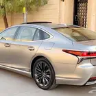 لكزس LS500h فل كامل 2018 نظيفة جدا