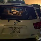 للبيع تويوتا سكويا SR5 موديل 2016