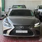 لكزس LS500 H موديل 2018 سعودي ممشي 161 الف للبيع علي السوم