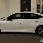 لكزس ES350 موديل 2019 بسعر بلاش