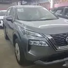 نيسان اكستريل موديل 2025 لدى شركة احدث للسيارات