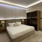 للتقبيل شقة غرفة وصاله بالعقيق قريب من البوليفارد