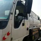 للبيع وايت ماء ايسوزو شغال سعة 7طن موديل 2005م