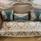 طقم كنت تركي ثلاث قطع نفرين وقطعتين نفر بحاله جيده جدا