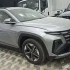 هيونداي توسان 2025ماكينه2000 صيانه مجانيه لدى احدث السيارات