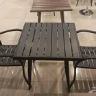 كراسي وطاولات خارجي