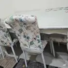 طاوله طعام