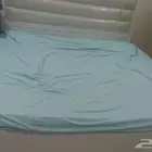 مرتبة سرير مقاسها 200 في 200 في حاله جيده