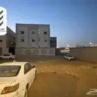 للبيع ارض سكنية الرانوناء على 3 واجهات