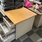 أثاث مكتبي مستعمل للبيع