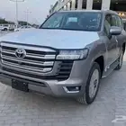 تويوتا لاندكروزر GXR3 بنزين 2025