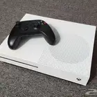 اكس بوكس ون اس للبيع أو للبدل