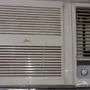 مكيف للبيع بحاله ممتازه عدد 2 بسعر 300 ريال 