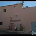 للبيع بيت شعبي حي وعيرة خلف شركة الكهرباء