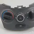 مطلوب مفتاح مكيف اكسنت