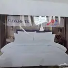 مفرش فندقي أبيض من باك كير جديد