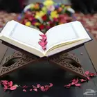 معلمة قرآن كريم عن بعد بسعر رمزي