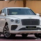 بنتلي بنتياقا V8 2021 ابيض خليجي