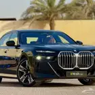 BMW 735i M KIT 2023 اسود خليجي تحت الضمان