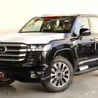 تويوتا لاندكروزر GXR L5 الساير أسود 2024