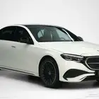 مرسيدس E 300 موديل 2025 أصفار خليجي أبيض جملي