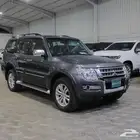 ميتسوبيشي باجيرو فل كامل فتحة سقف جلد موديل 2022