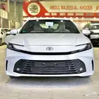 تويوتا كامري E 2025 لدى شركة عبدالمجيد الخضر