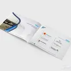 مصمم بروفايلات ملفات تعريفية وتقارير