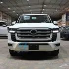 تويوتا لاند كروزر L4 فل كامل 2025 بالنقد والتقسيط