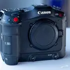 كاميرا Canon EOS C70 سينمائية بكامل ملحقاتها الأصلية