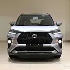 تويوتا فيلوز GLX بنزين 2025