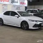 تويوتا كامري GLE هايبريد 2024