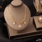 طقم نسائي زركون ذهبي