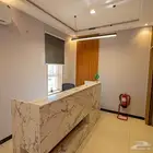 مكاتب مؤثثه و مخازن صغير ومواقف سيارات