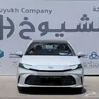 تويوتا كامري LE هايبرد فحة بانوراما - 2025