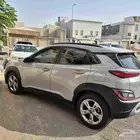 كونا 2022 موديلها جديد وكل شي فيها وكاله وماشيه قليل