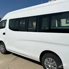 باص نيسان