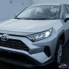 تويوتا راف فور دفع امامي بنزين 2025 ب 99.500 شامل الضريبة