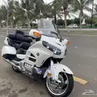 دباب قولدون 2014 ياباني ليفل 2 نظيف جدا