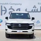 تويوتا لاندكروزر GXR L1 موديل 2022