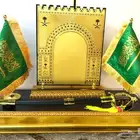 دروع و سيوف فاخره كبيرة و صغيرة