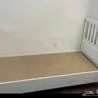 2 كراسي خشب مفرد بحاله جيده للبيع