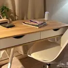 طاولة مكتب