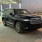 تويوتا لاندكروزر GXR3 بنزين 2025 خليجي تنفس طبيعي