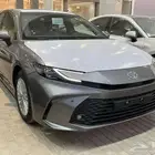 تويوتا كامري E بلس هايبرد 2025 اصفار