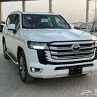 تويوتا لاندكروزر GXR4 بنزين 2025 أصفار